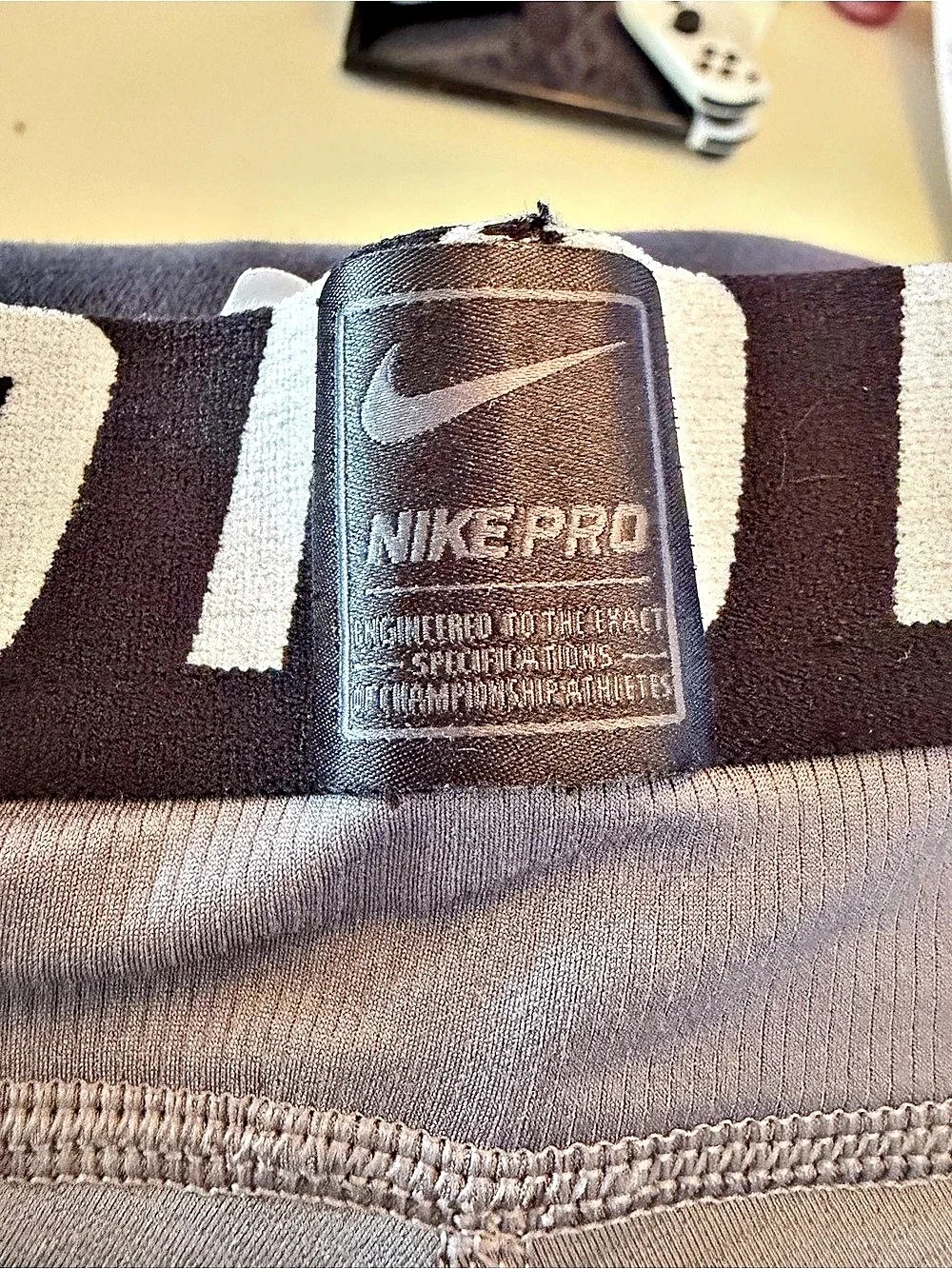 Nike Nike Pro Dri-FIT Leggings in Gray Size Youth Medium